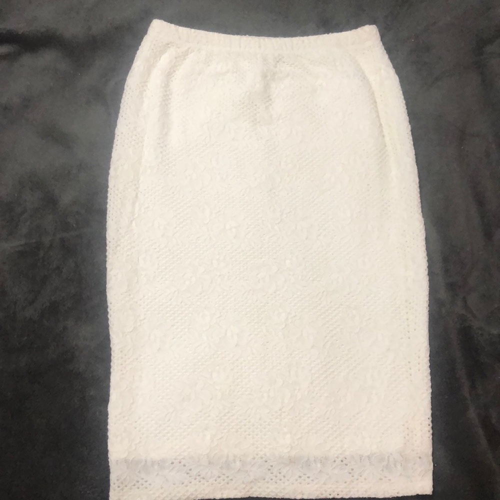 Size small White/cream skirt